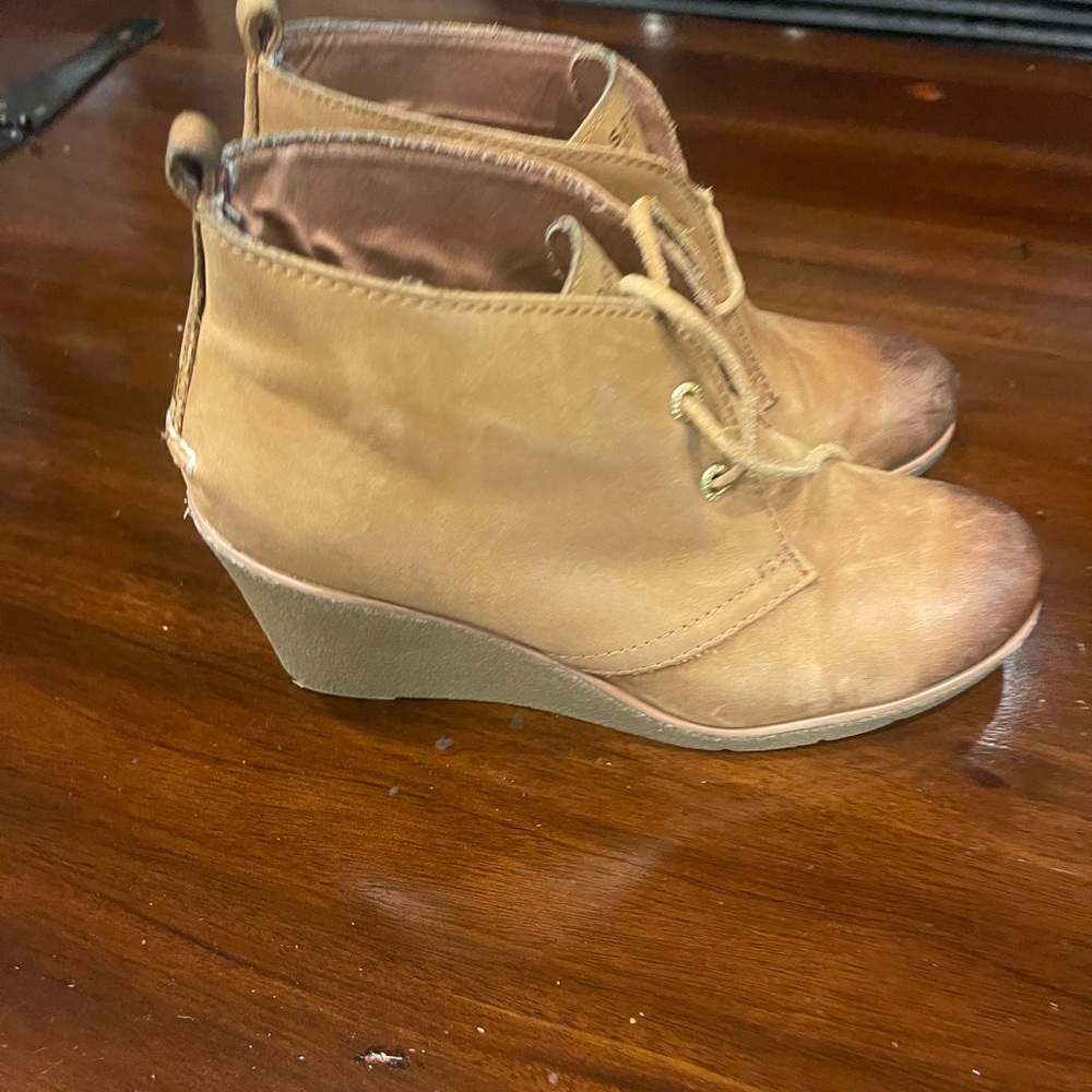 Sperry Top Sider!!